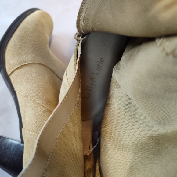 Kelly & Katie Vida KK Tan Suede Ruched High Heeled Boots Size 7.5 - Picture 7 of 10